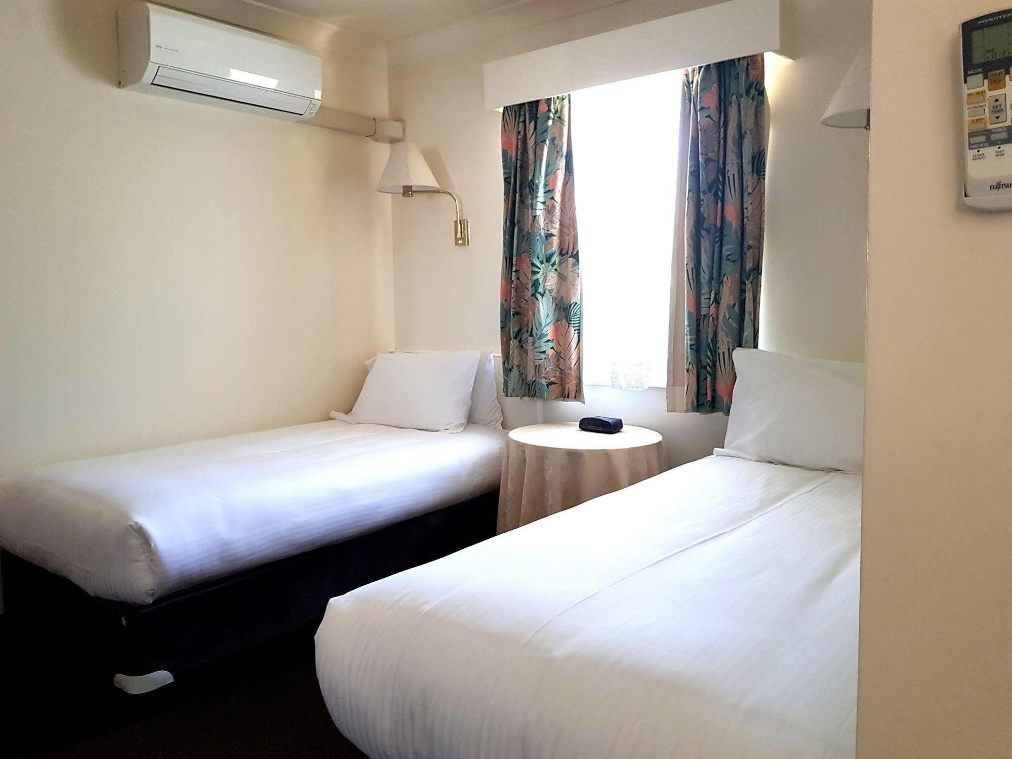 Motel The Palms