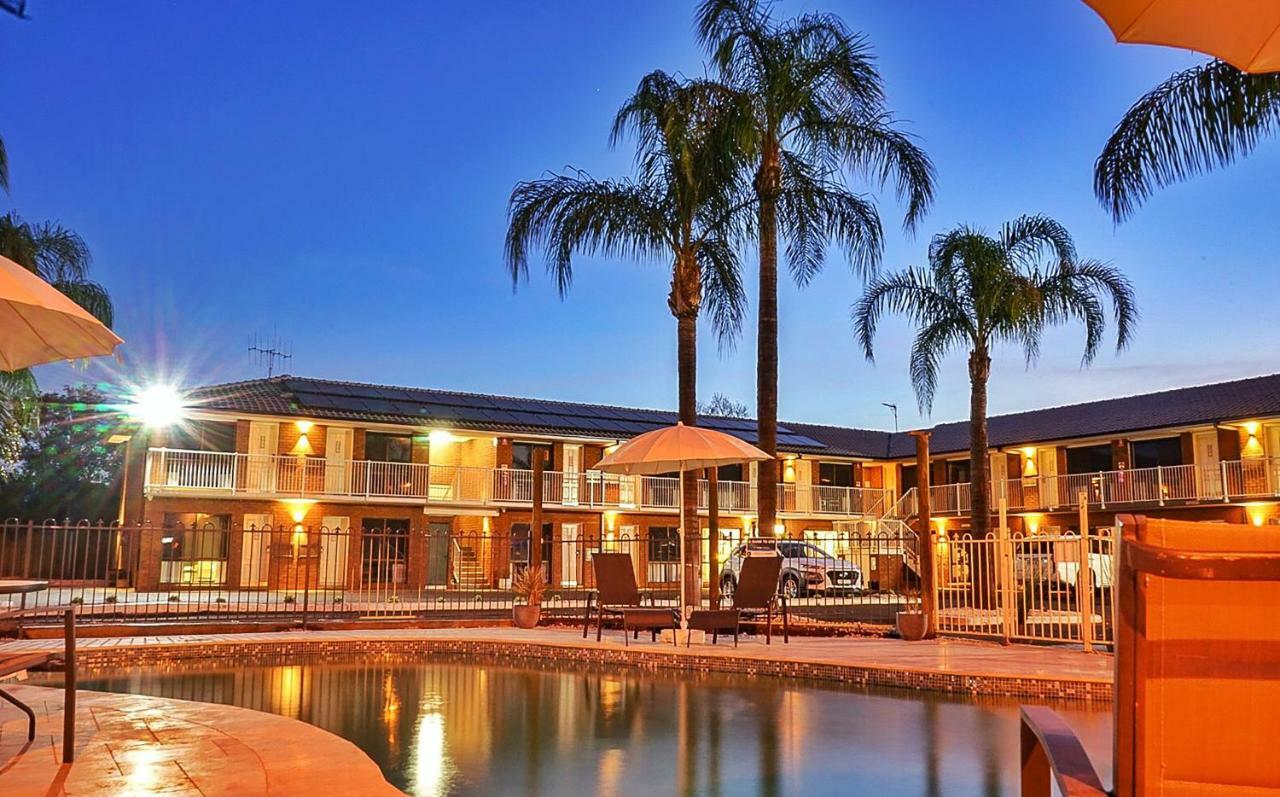 The Palms Motel